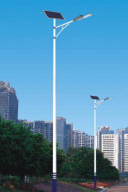 太阳能路灯是多少伏的