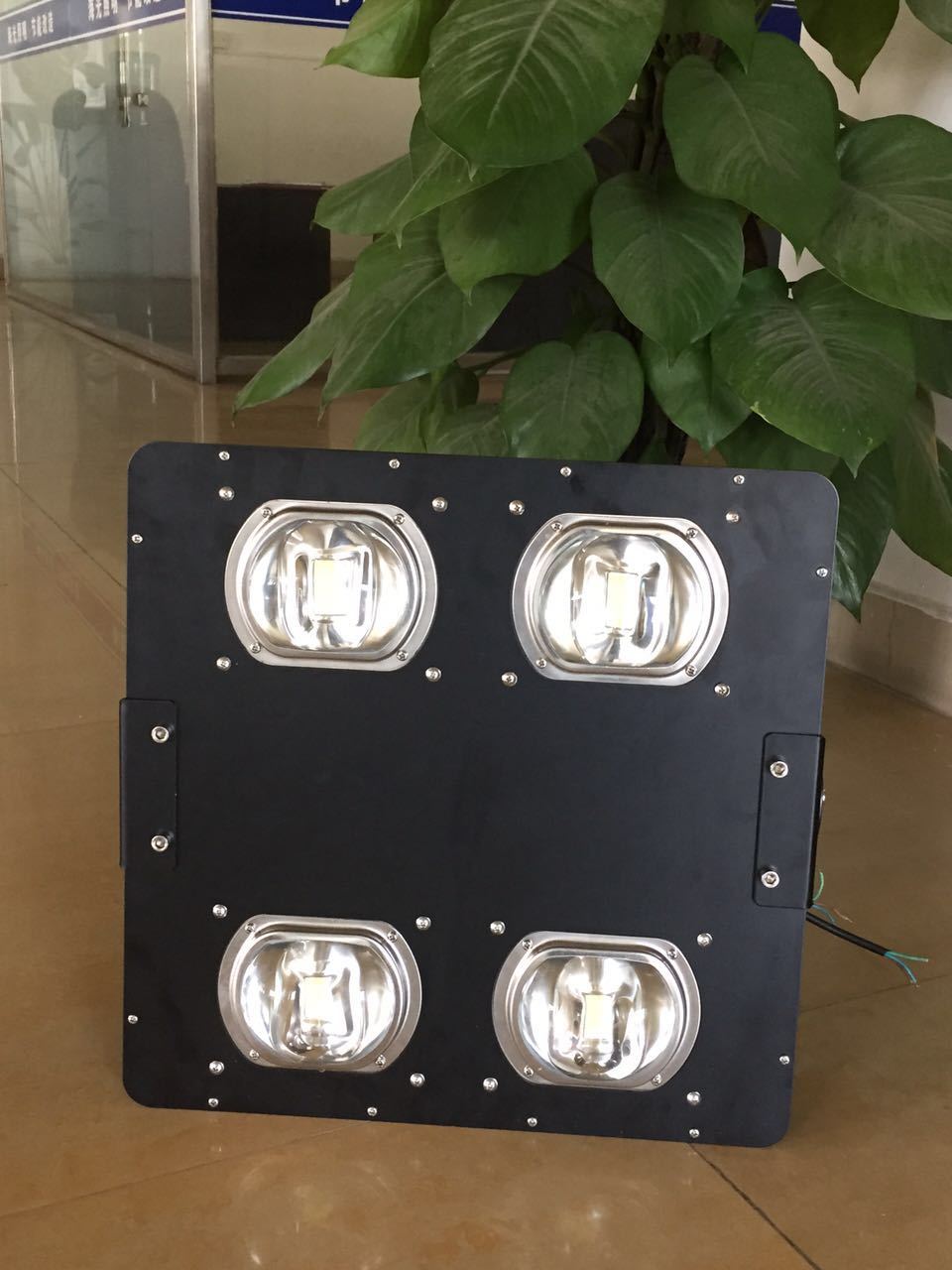 LED泛光灯